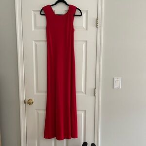 Vera Wang Long Sleeveless Dress